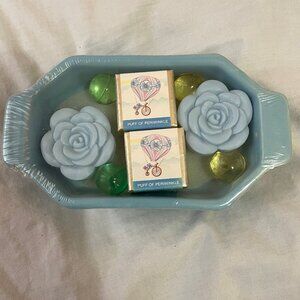 NOS Vtg Guest Bath Bathroom Soap Set Periwinkle Soap Oilettes in Ceramic Dish